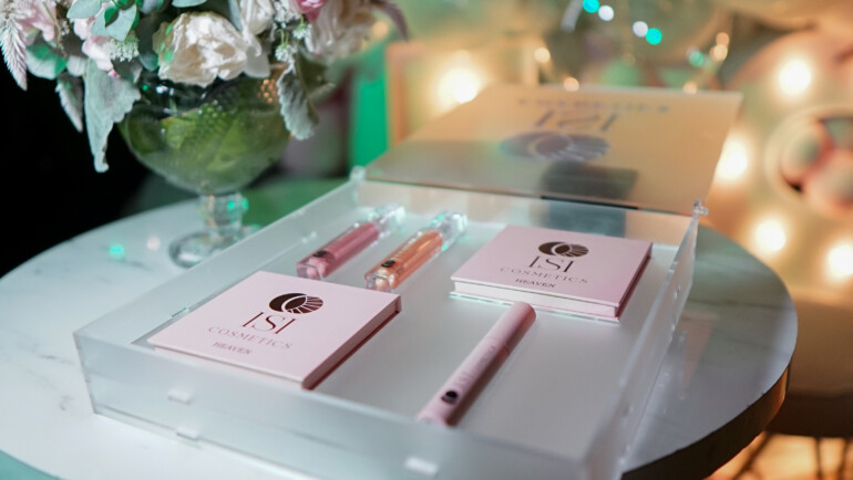 ISI COSMETICS: ¡VIVE LA MAGIA!