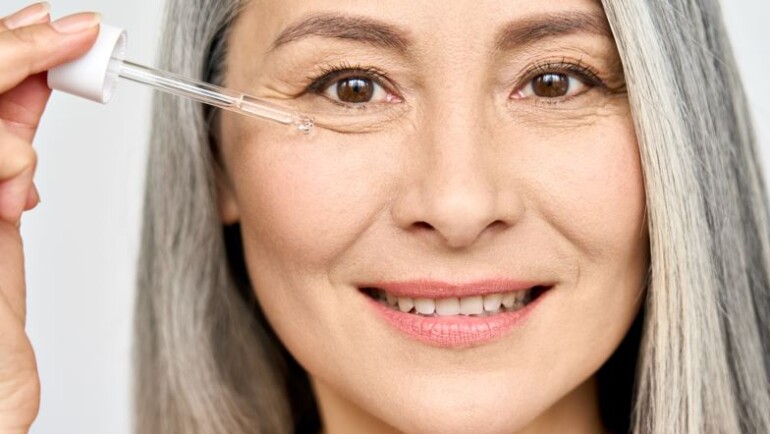 Cuello y pecho: dos zonas que debes incluir en tu rutina de skincare
