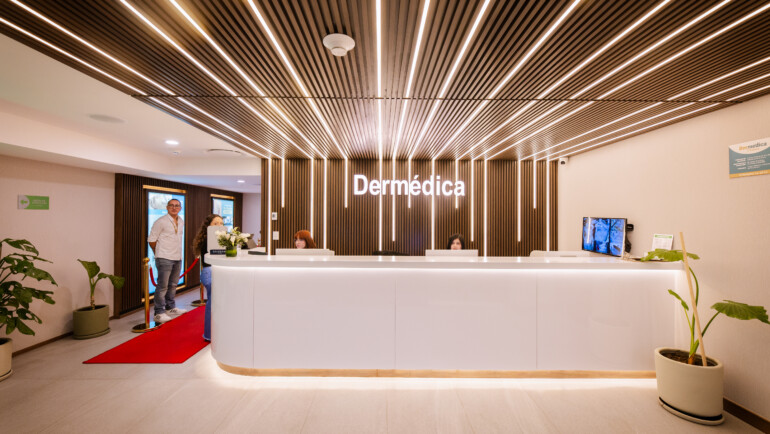 DERMÉDICA: CLÍNICA DE DIAGNÓSTICO DE ENFERMEDADES DE LA PIEL