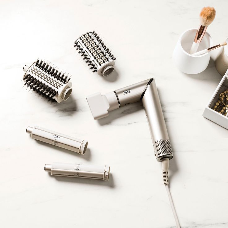 El verano se lleva en el cabello: Shark Beauty presenta los estilos clave de la temporada