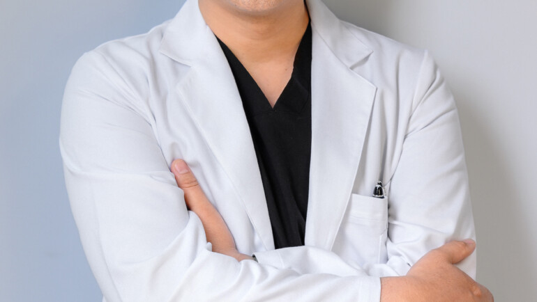 FRONTOPLASTIA, LA CIRUGÍA QUE ESTÁ CAMBIANDO LA MANERA DE ENTENDER LA PROPORCIÓN FACIAL